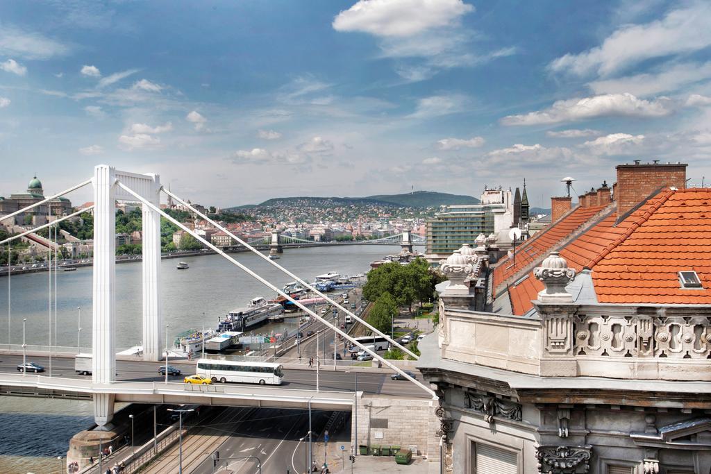 Riverside Flat With King Castle View Budapest Eksteriør bilde